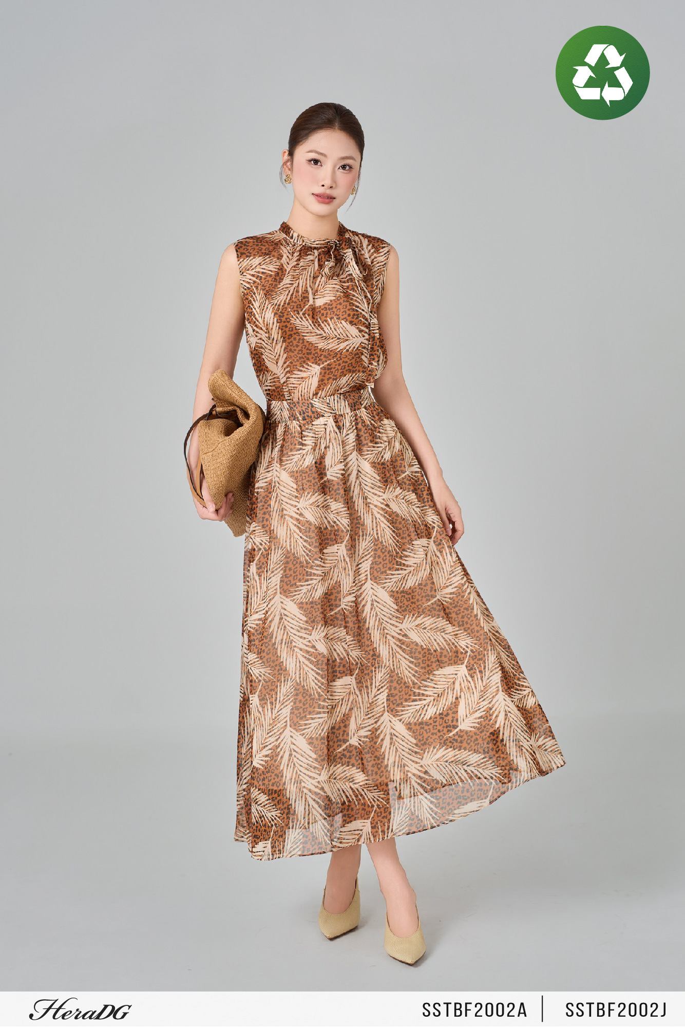 Ảnh của Chân váy xoè in hoạ tiết